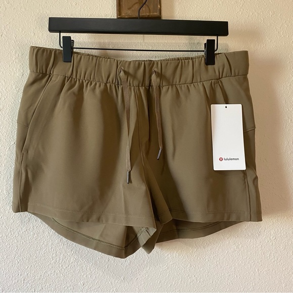 lululemon athletica Pants - Lululemon | On The Fly Mid-Rise Short 2.5” *Woven